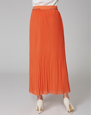 深橙色褶皱半身裙