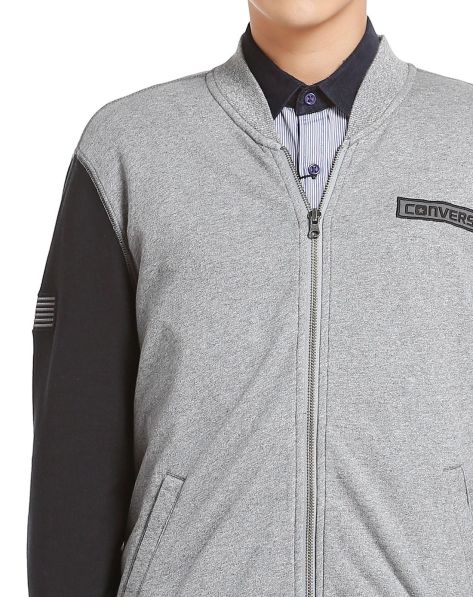 在巴黎街角享受一杯咖啡-CONVERSE&VANS