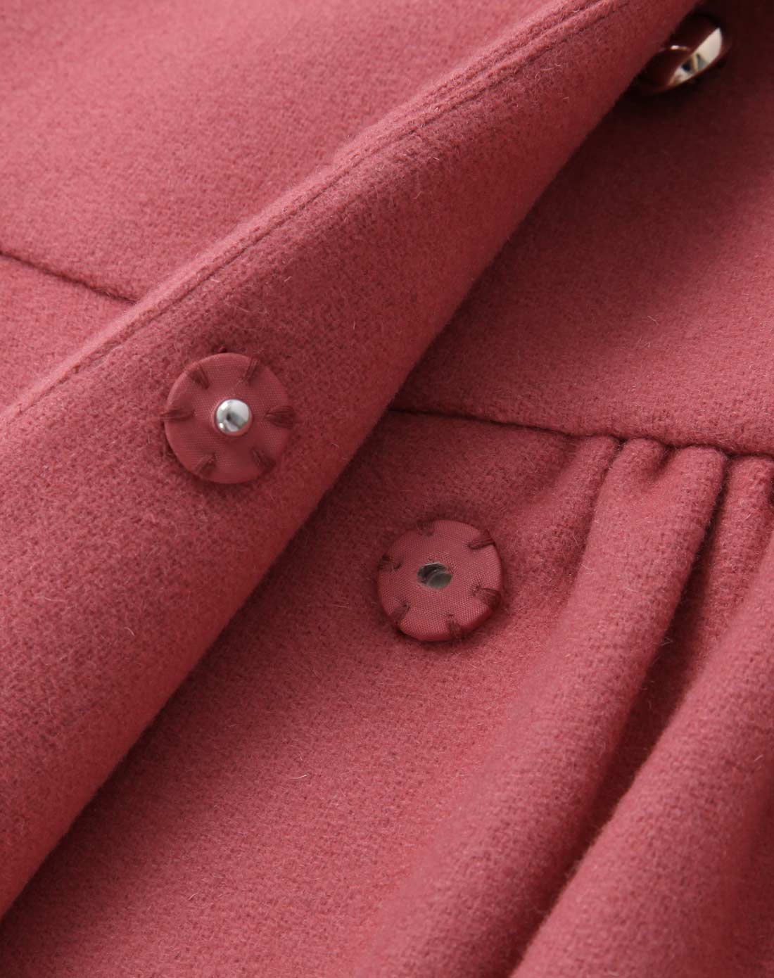 橡皮红可脱卸领双排扣外套