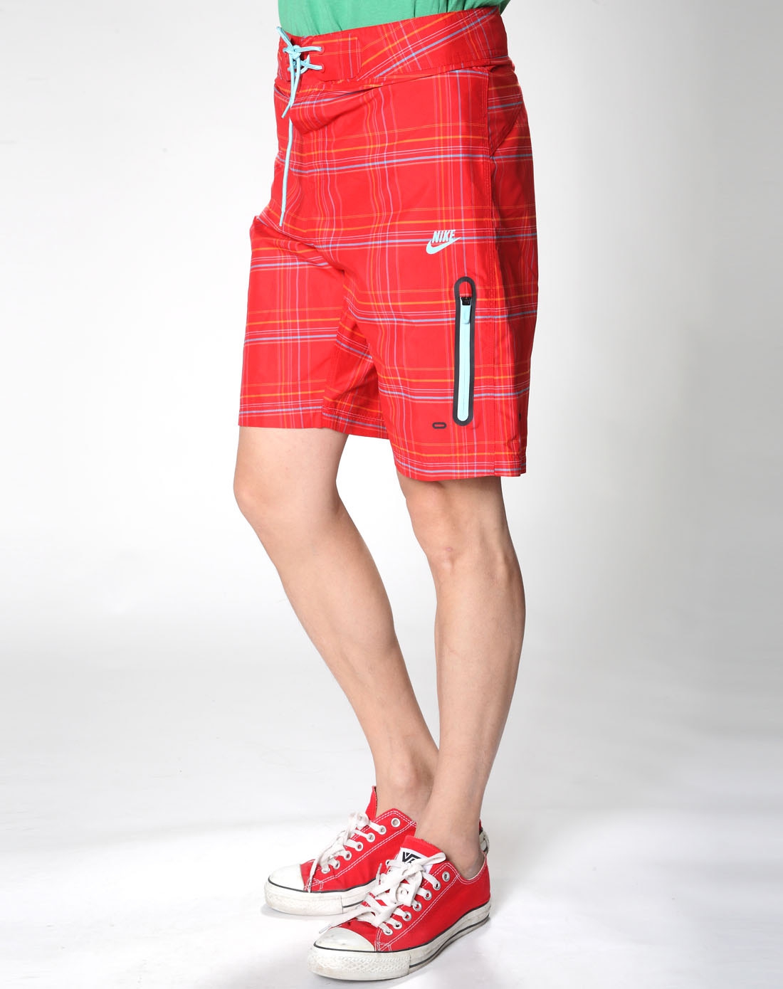 耐克 男款红色短裤 运动休闲系列