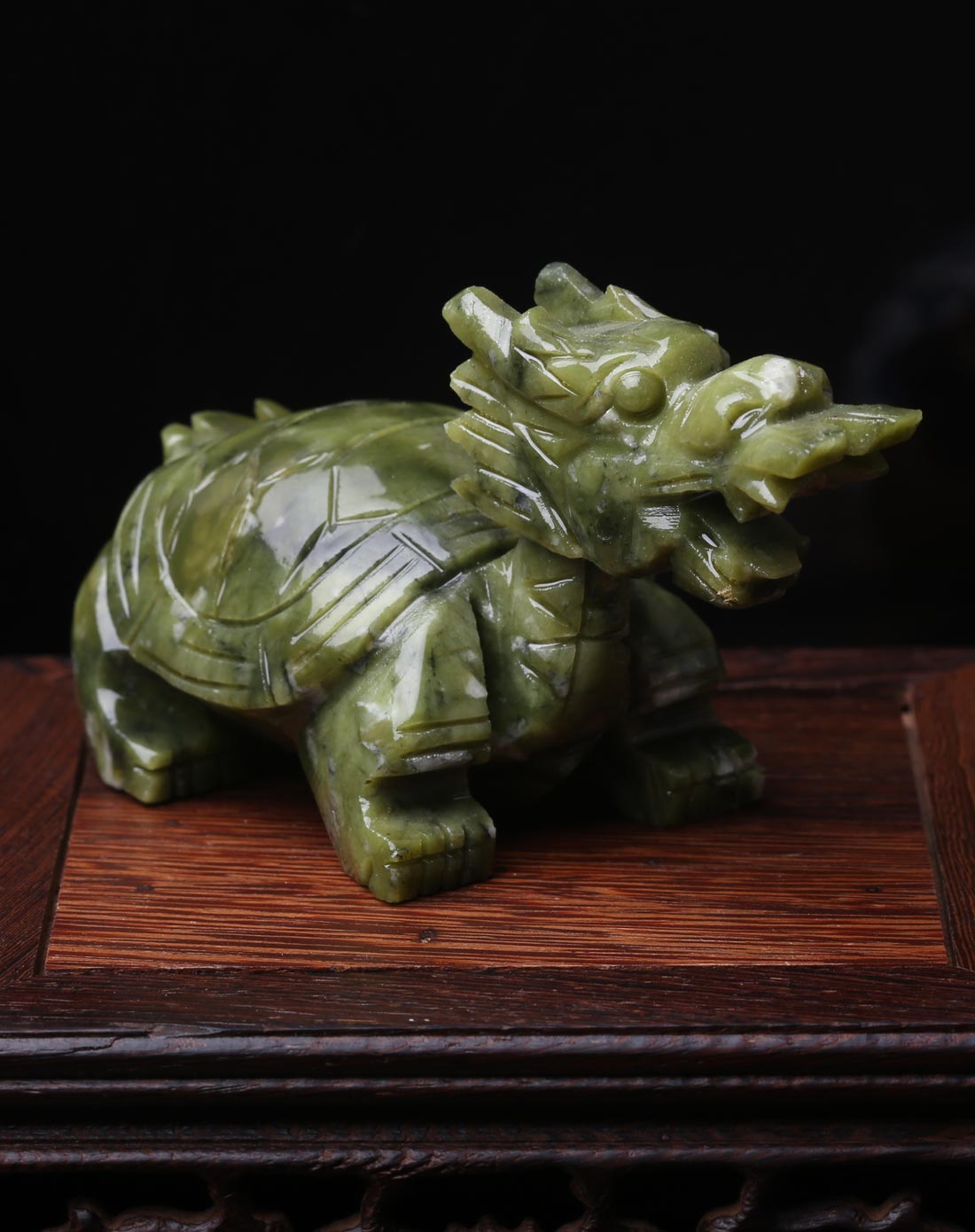 青玉龙头龟摆件-财运亨通