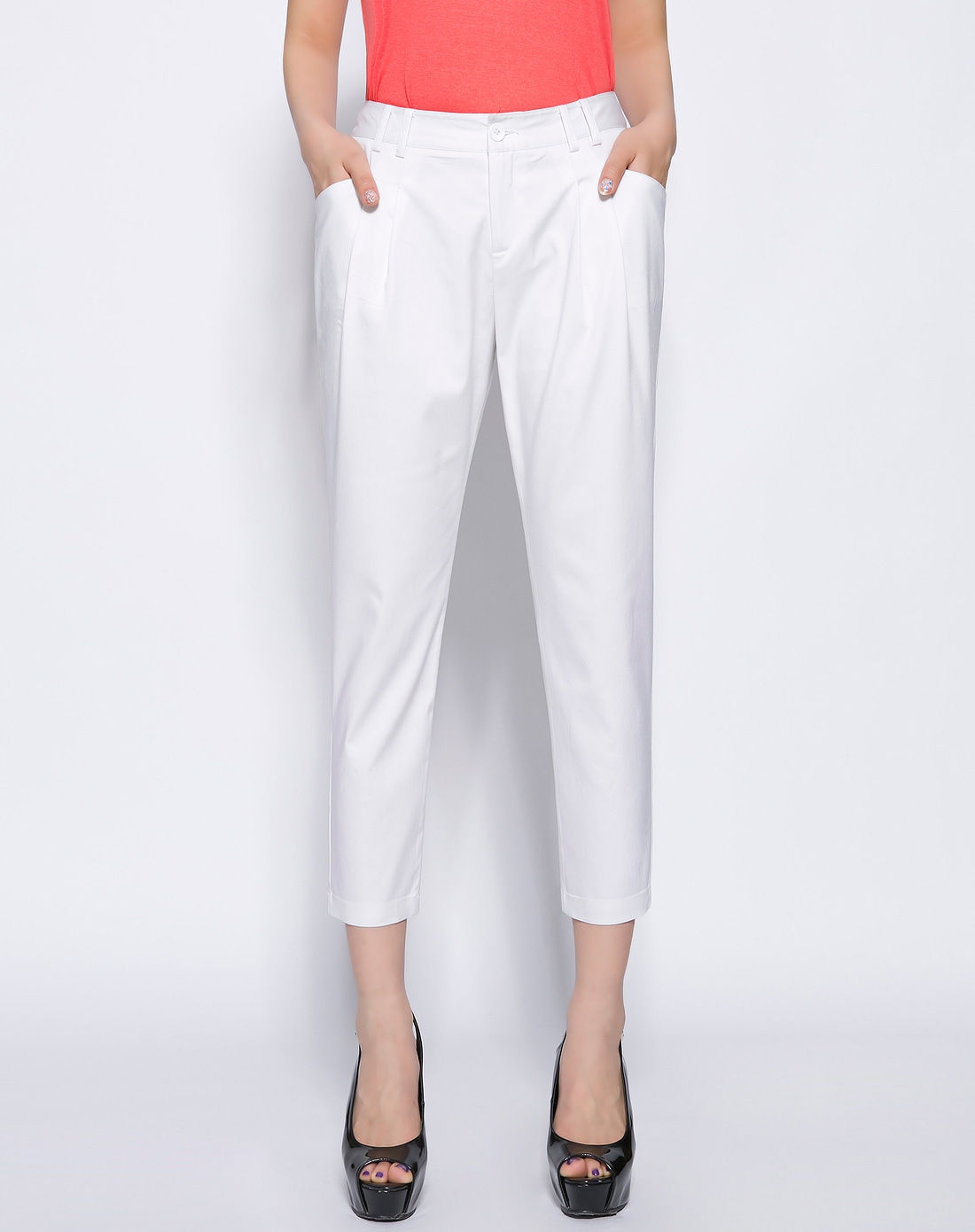 女款白色韩版时尚显瘦九分哈伦裤