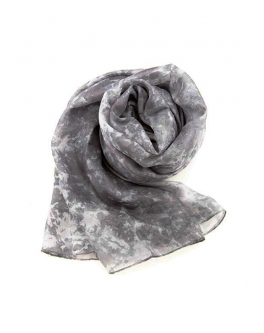 灰色洋纺限量款丝巾