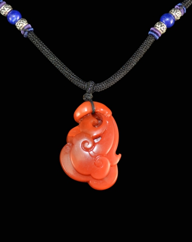 南红玛瑙满肉纯正火焰红如意吊坠