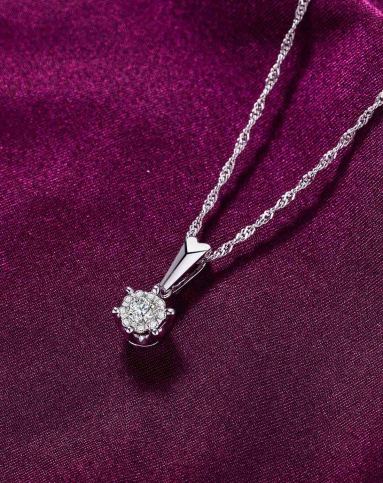 豪华显钻1克拉效果白18k金钻石吊坠
