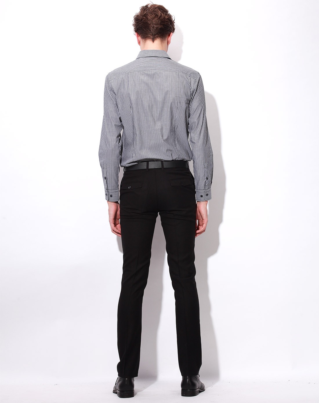 男款灰色商务条纹衬衫