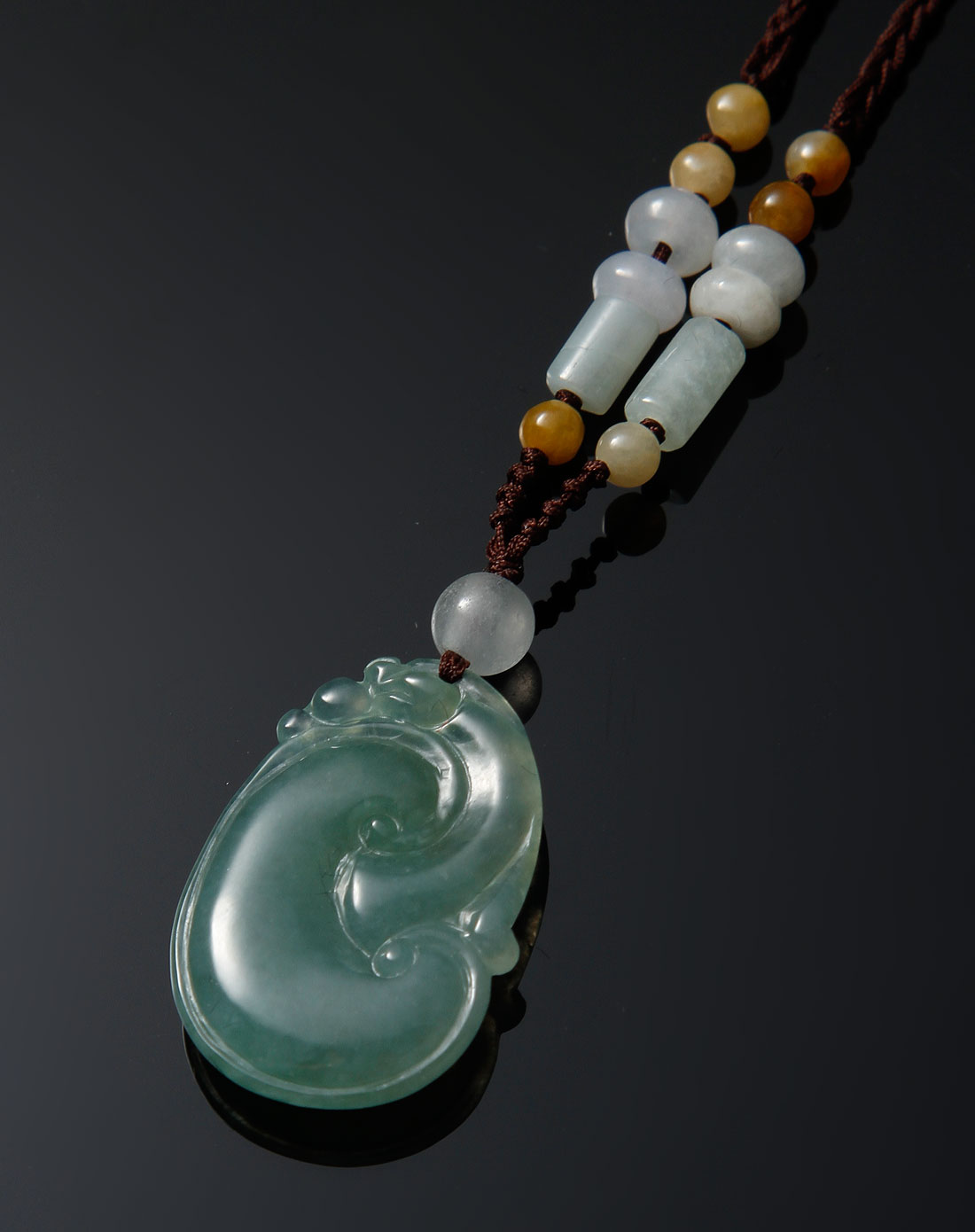 女款绿色天然a货翡翠花件吊坠项链