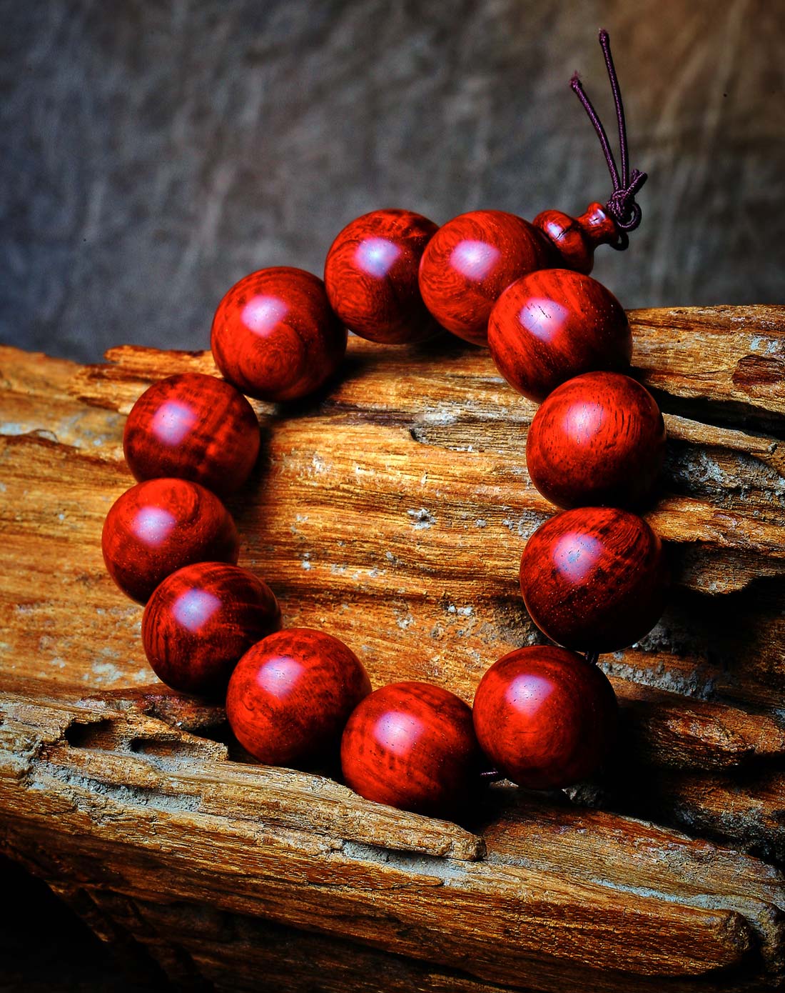 印度.迈索尔高密虎皮水波金星小叶紫檀手串(直径2.0)