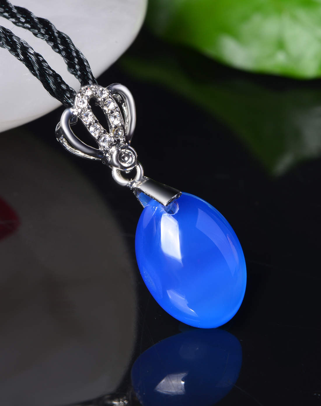 蓝色梦幻蓝玉髓椭形项链附证书