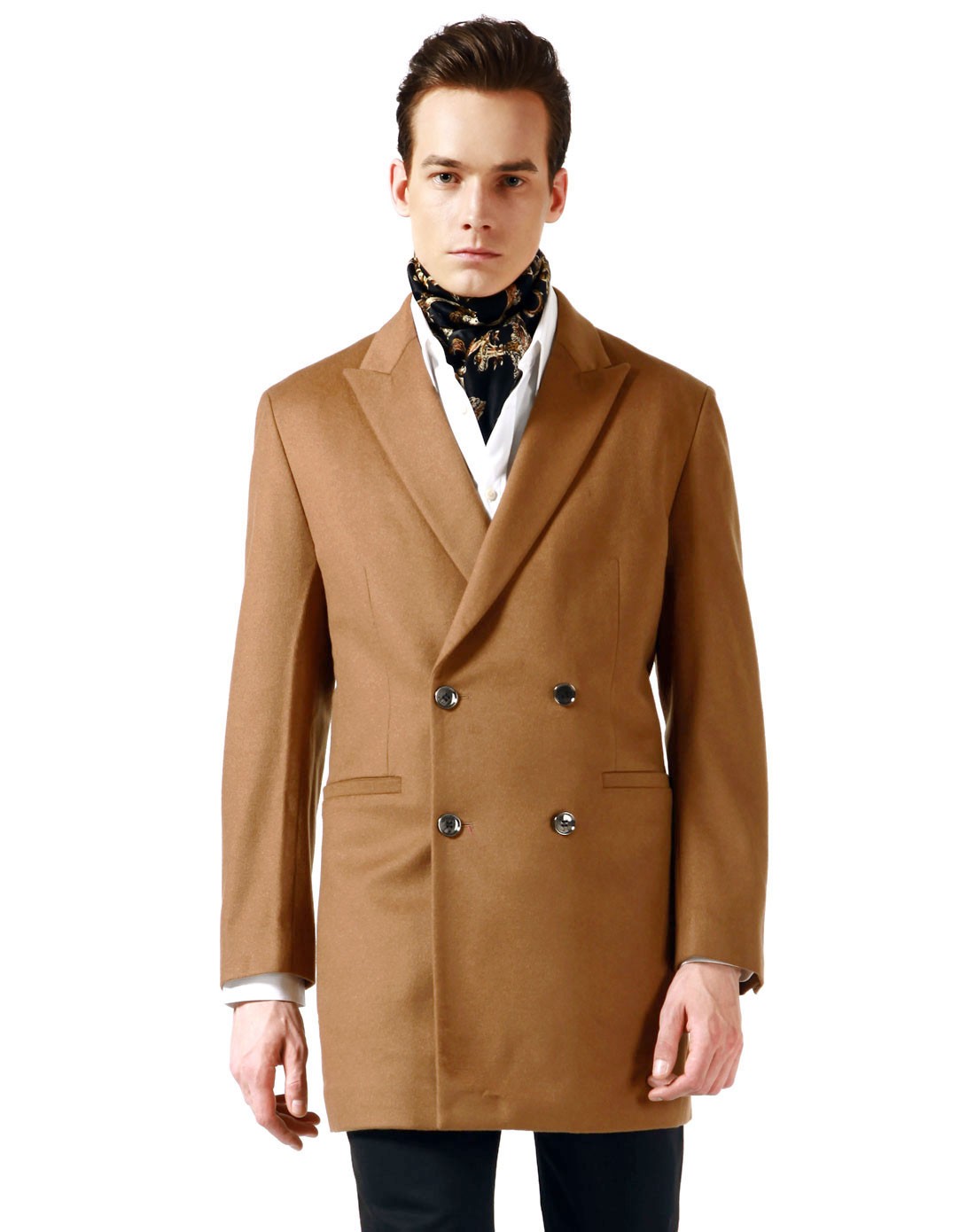 男装驼色薄中褛