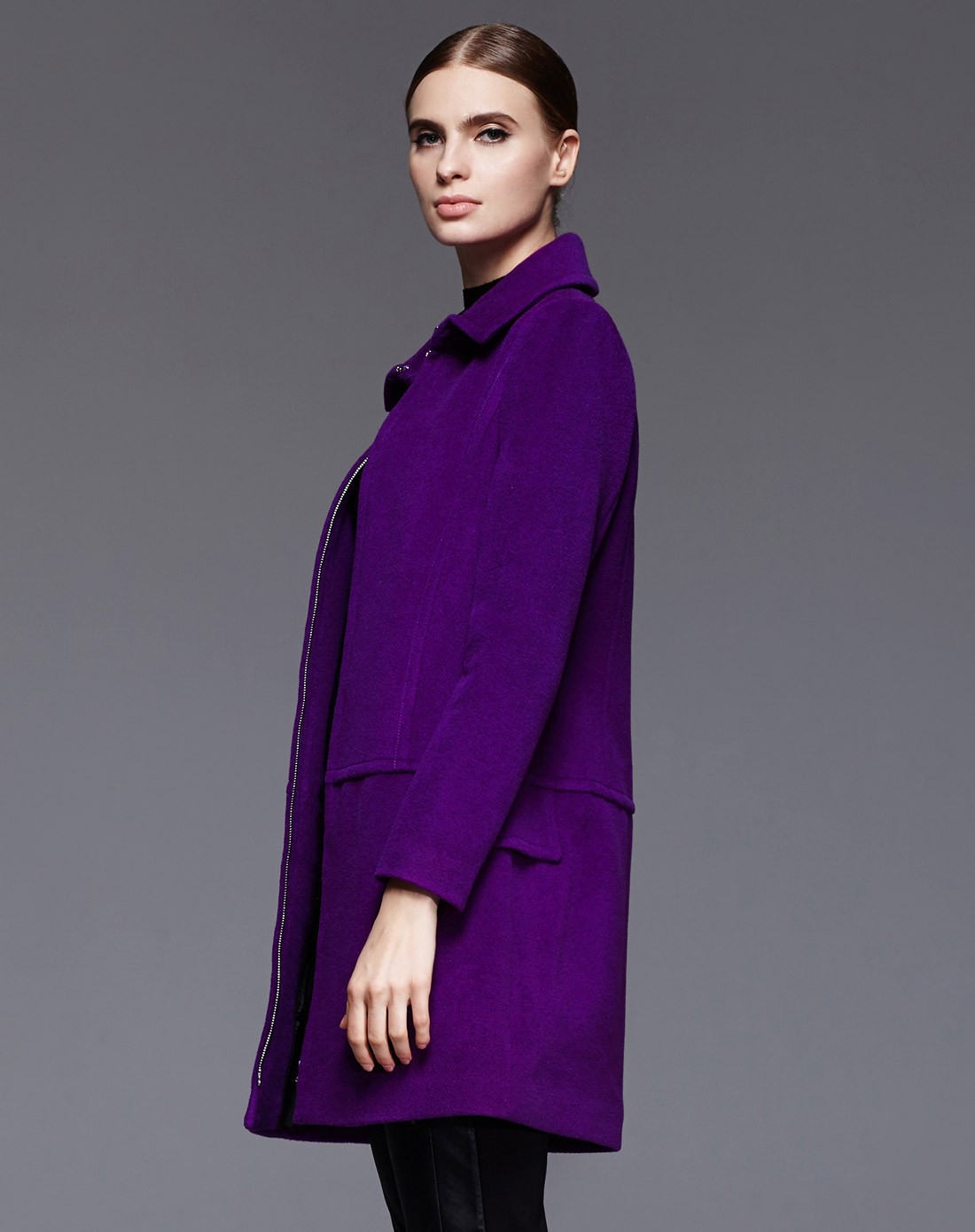紫色大翻领通勤长袖大衣
