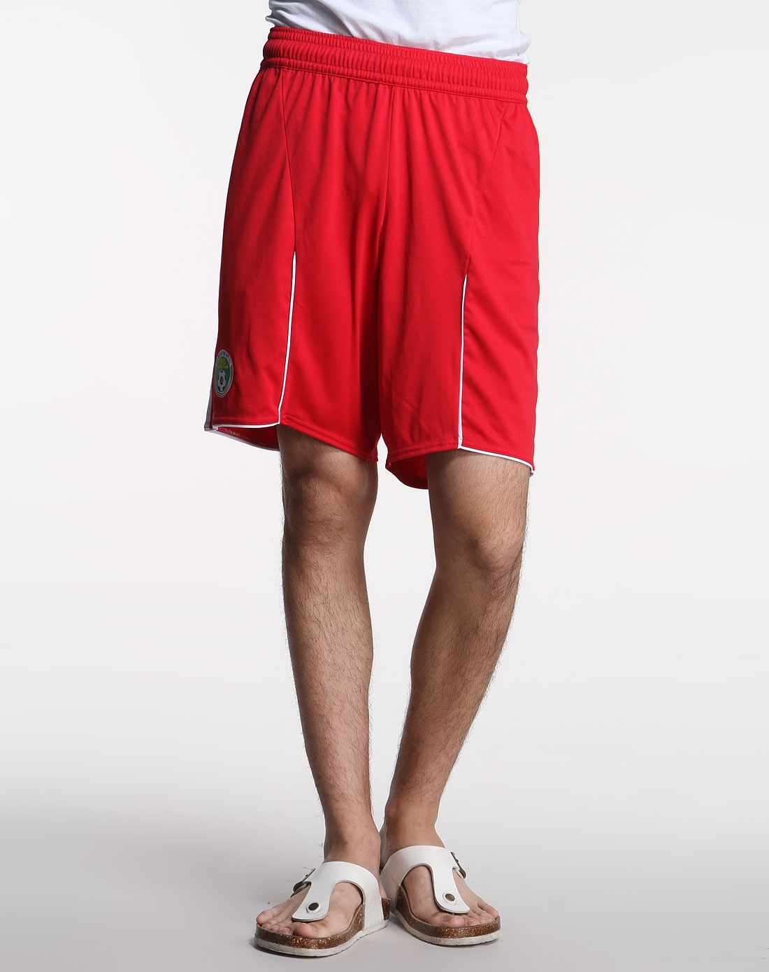 阿迪达斯adidas 男装中国足球协会贴布绣红色运动短裤