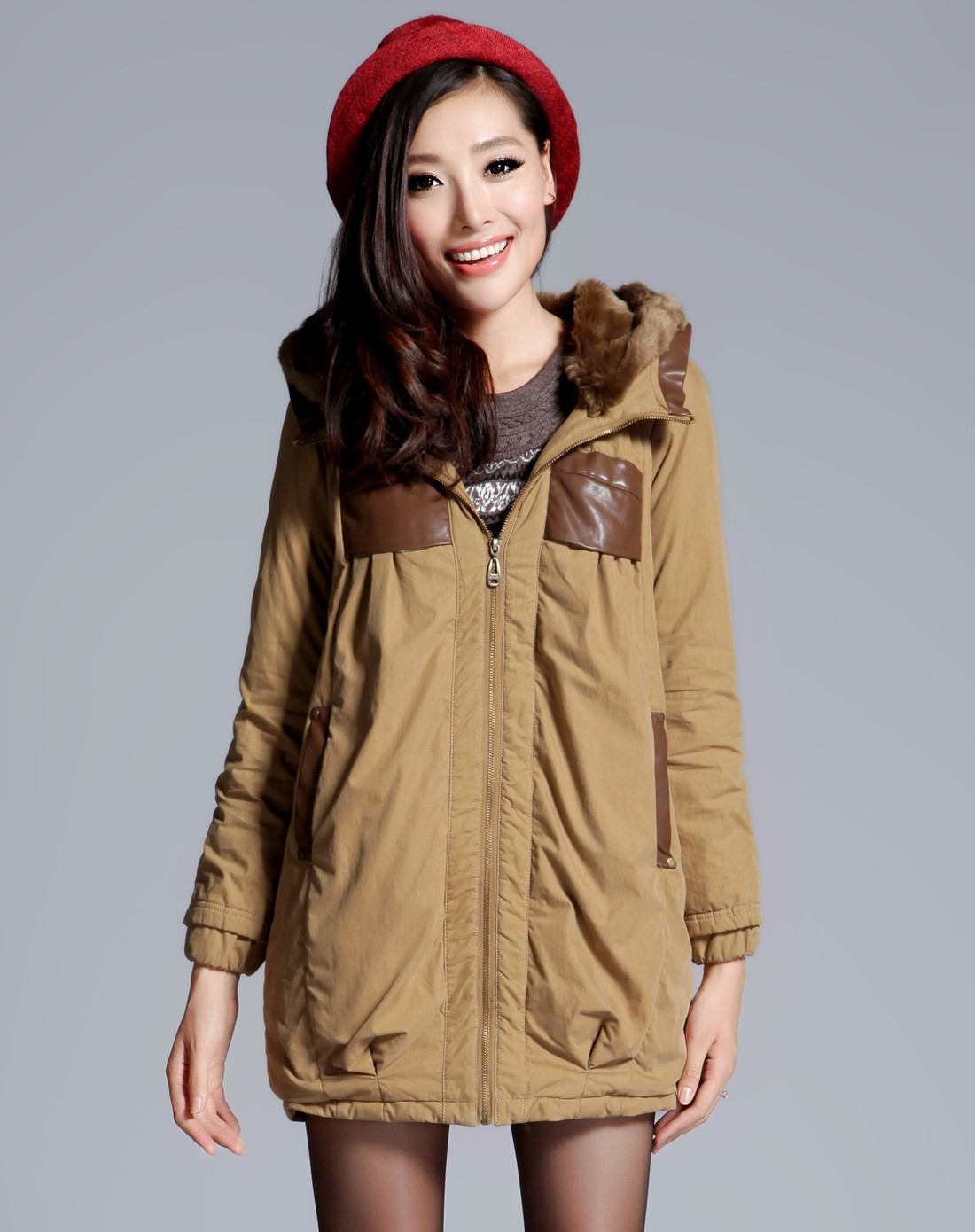 卡其色修身连帽时尚棉衣外套