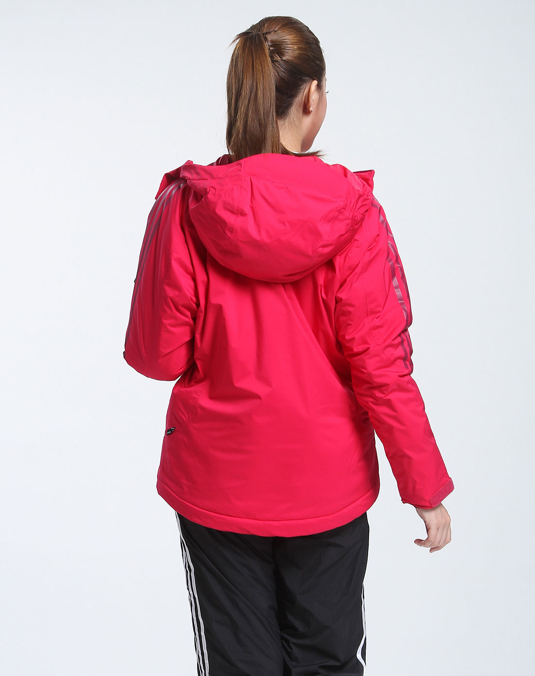 阿迪达斯adidas 女款玫红夹克