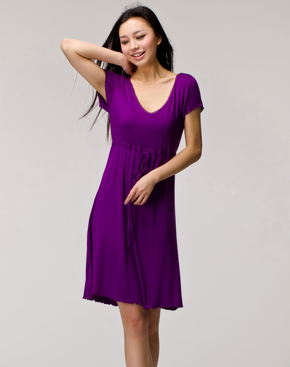 紫色淑女时尚短袖连衣睡裙