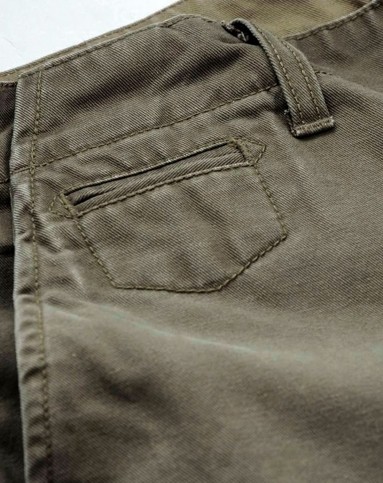 男军绿连腰斜插袋五袋长裤