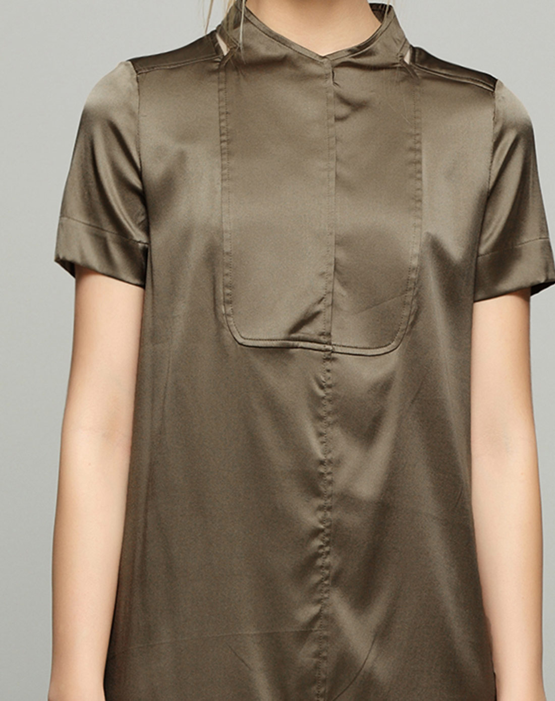 绿咖色蚕丝个性领口剪裁帅气连衣裙