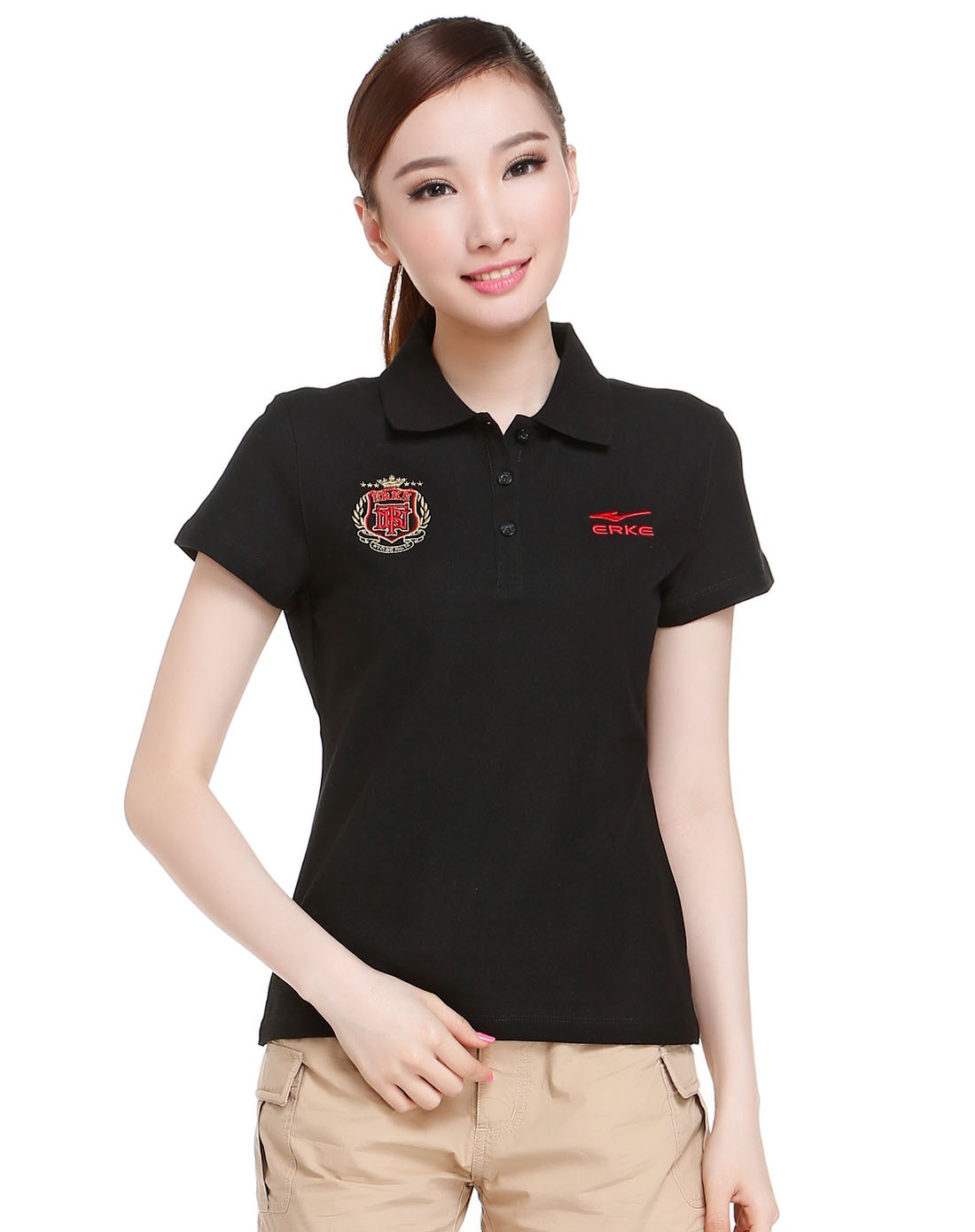 女款黑色百搭翻领短袖t恤 时尚刺绣
