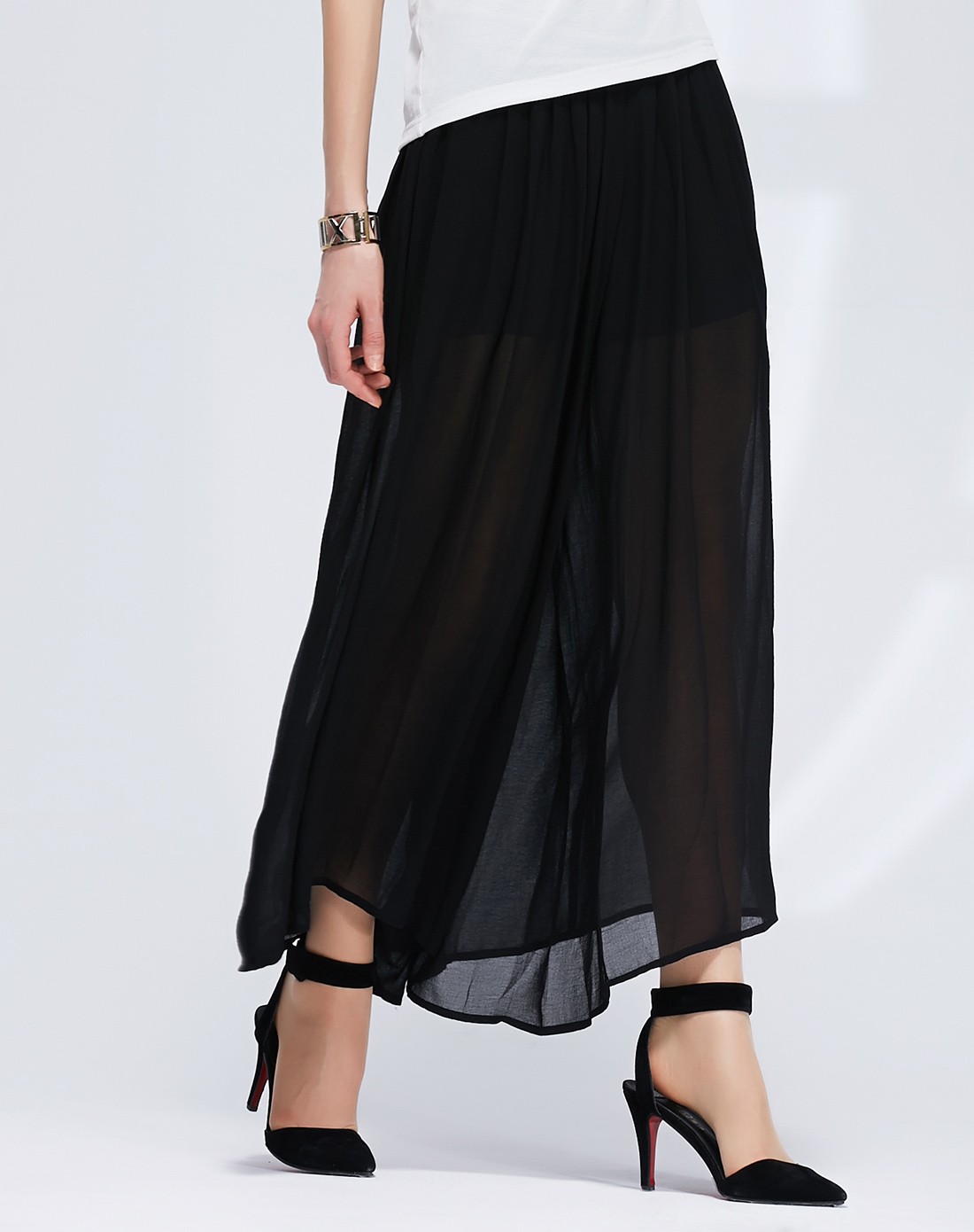 黑色时髦优雅裙裤