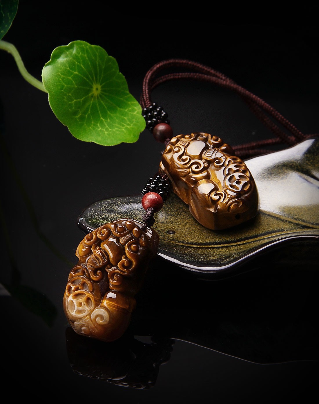 虎眼石招财纳福貔貅吊坠(附证书)