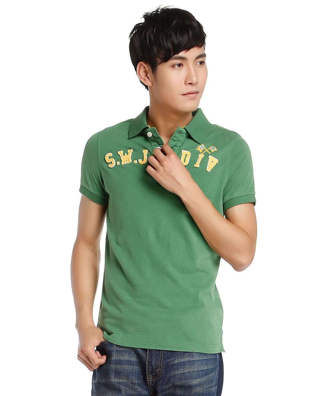 橄榄绿圆领短袖t恤