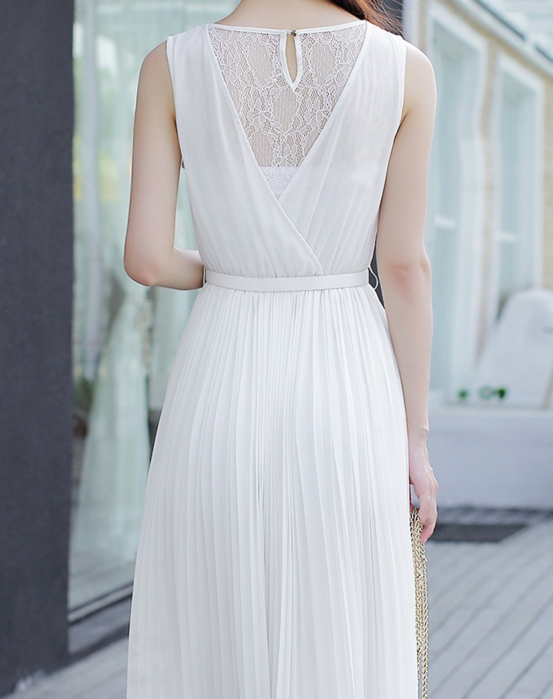 白色纯色无袖长款连衣裙沙滩裙