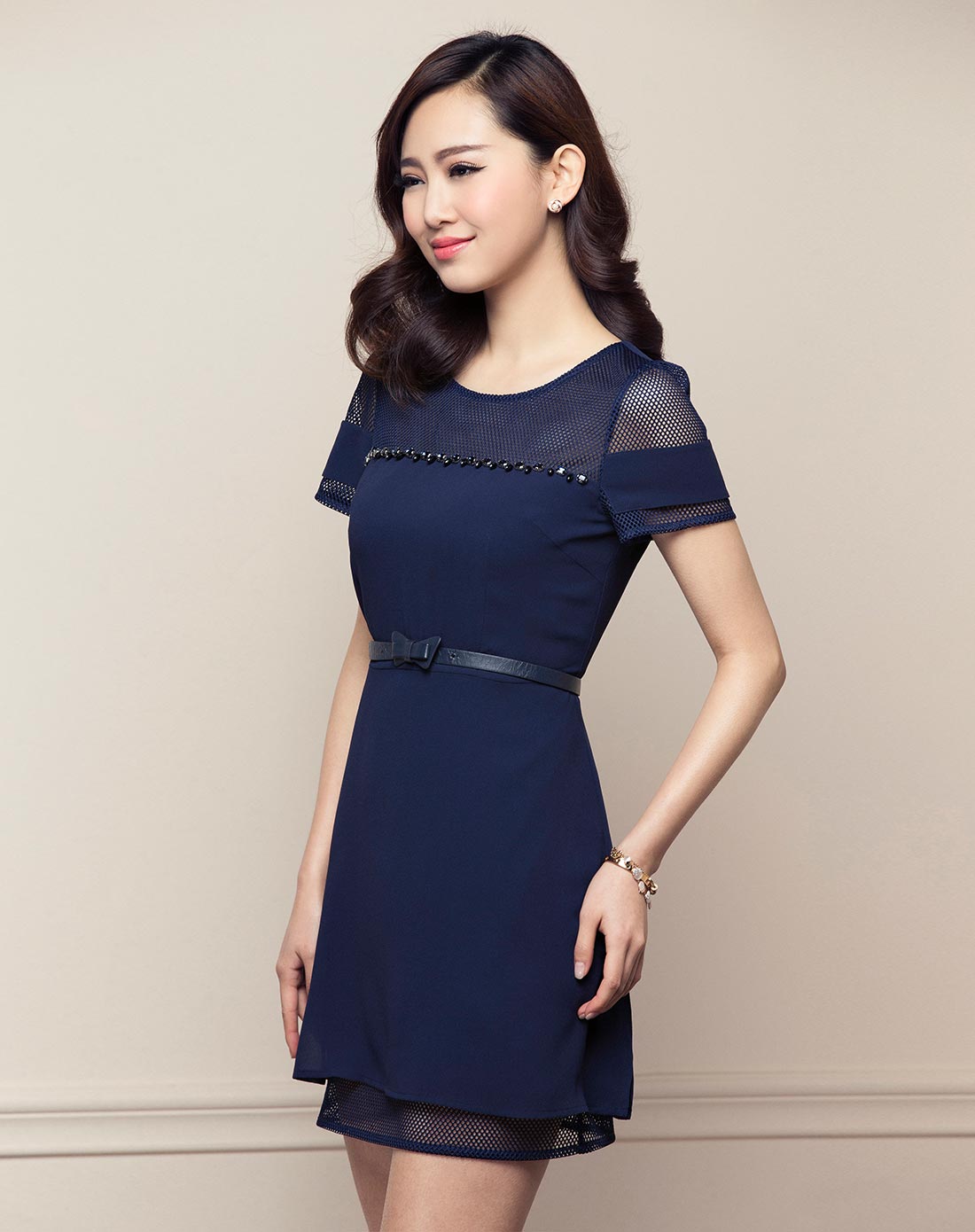 藏蓝色钉珠装饰雪纺小a摆短袖连衣裙-唯品会