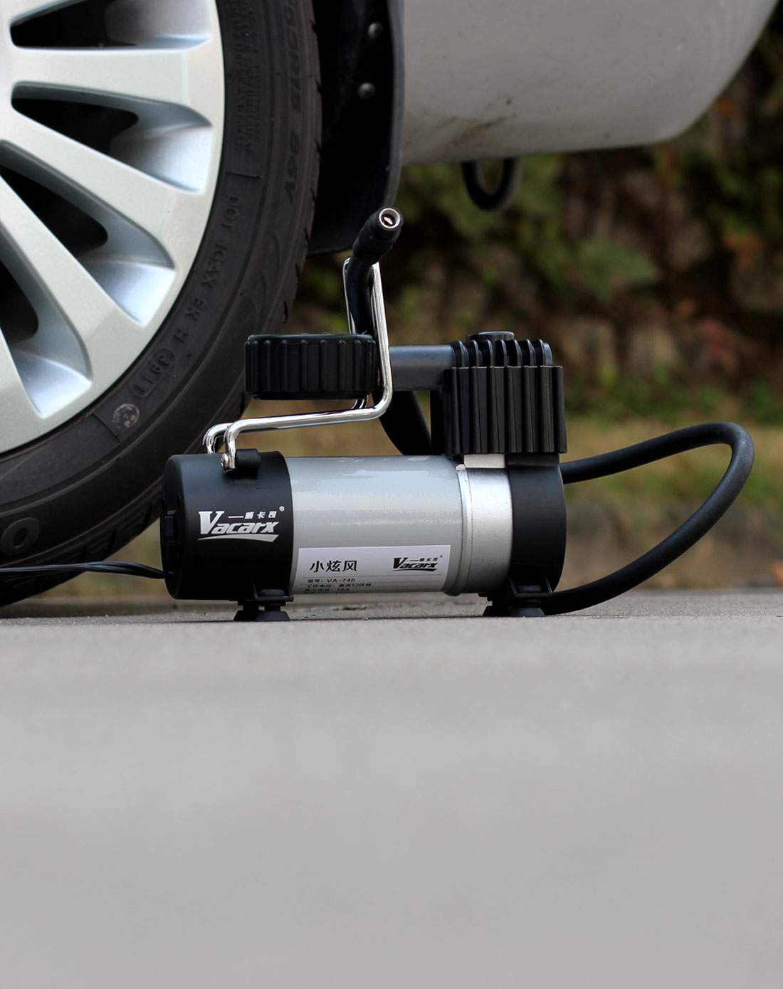 威卡司小炫风汽车充气泵