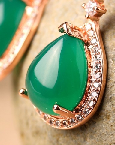 耳海滴雨3a级玛瑙镀镶嵌耳坠