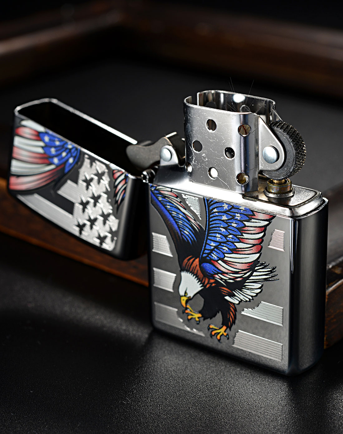 zippo-彩印镜面镀铬美国鹰旗