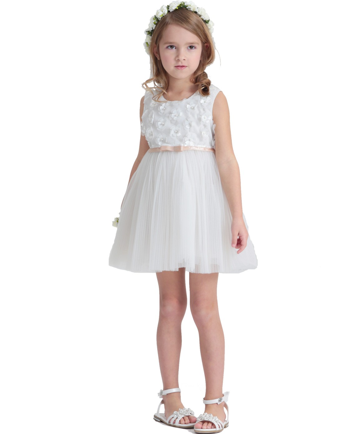 女童白色连衣裙