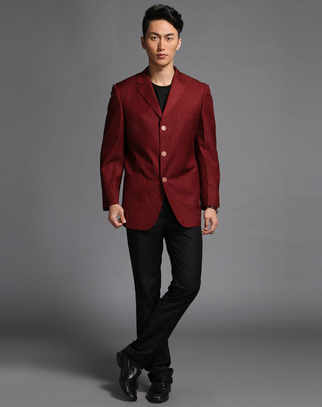 枣红色时尚休闲长袖西服
