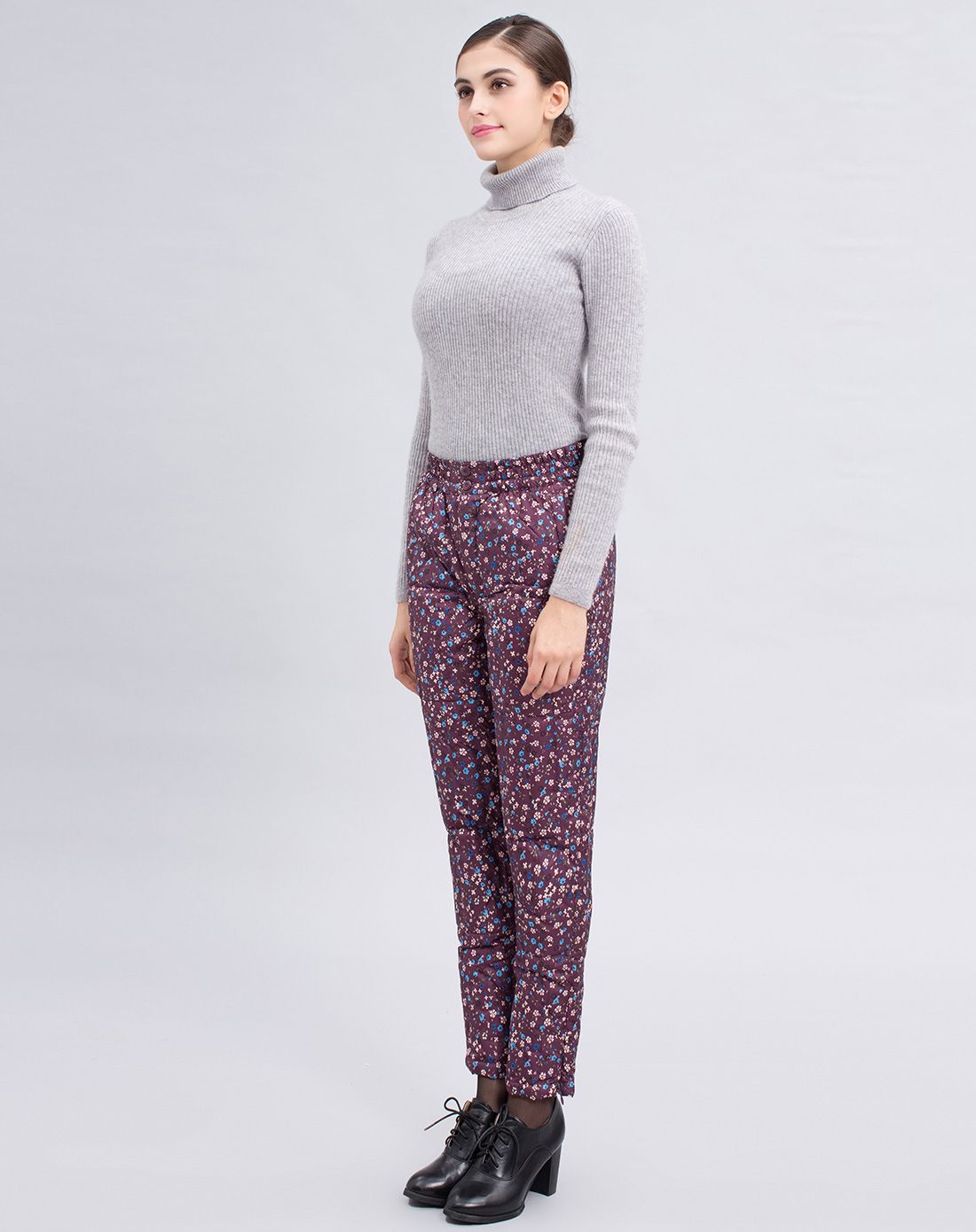 波司登女款紫/多色个性印花羽绒长裤