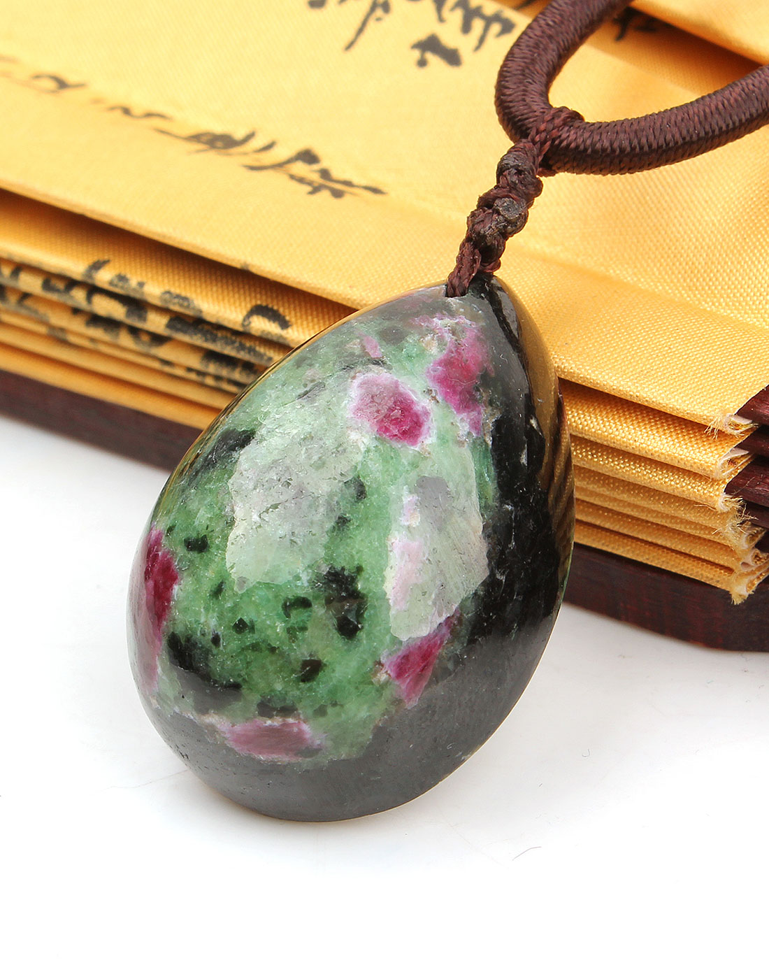 天然红绿宝水滴形吊坠