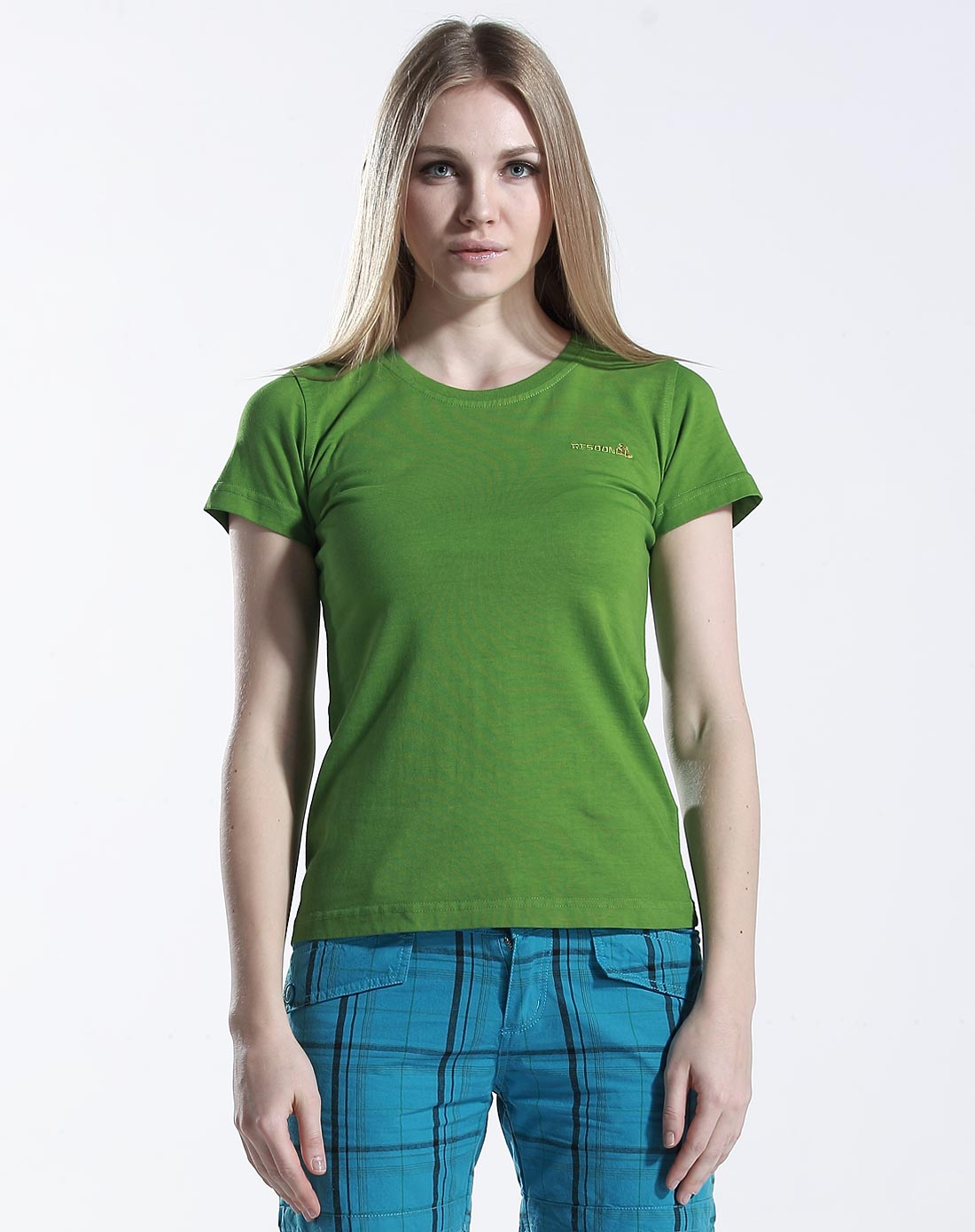 女款浅绿色简约休闲短袖圆领户外t恤