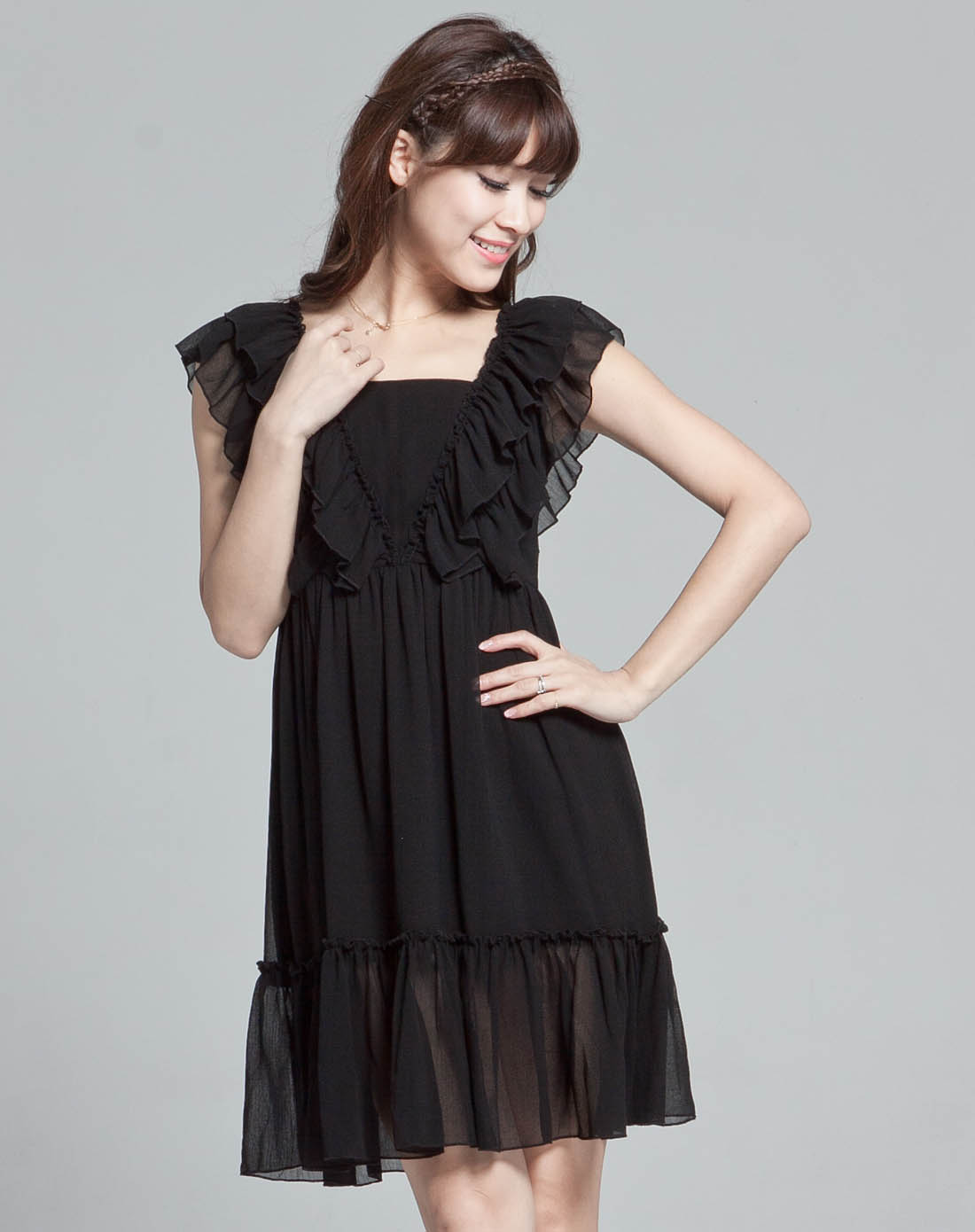 黑色仙女飘逸无袖纯色雪纺连衣裙