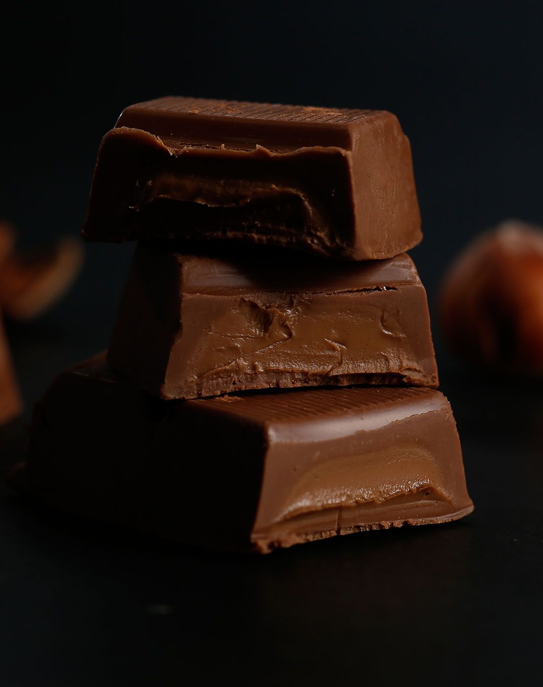 hamlet哈姆雷特 纯香牛奶至臻享受 榛子夹心牛奶巧克力75g*2