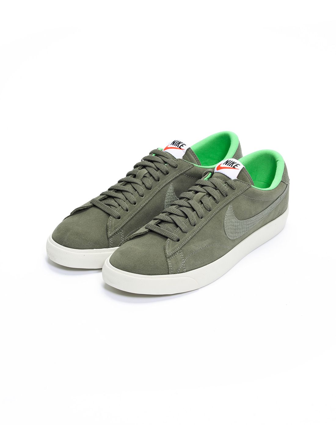 时尚休闲 男款灰绿色复古鞋