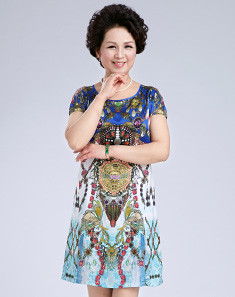 异域风情连衣裙海边 5a367681-09d4-4784-9096-9181b851925d.jpg